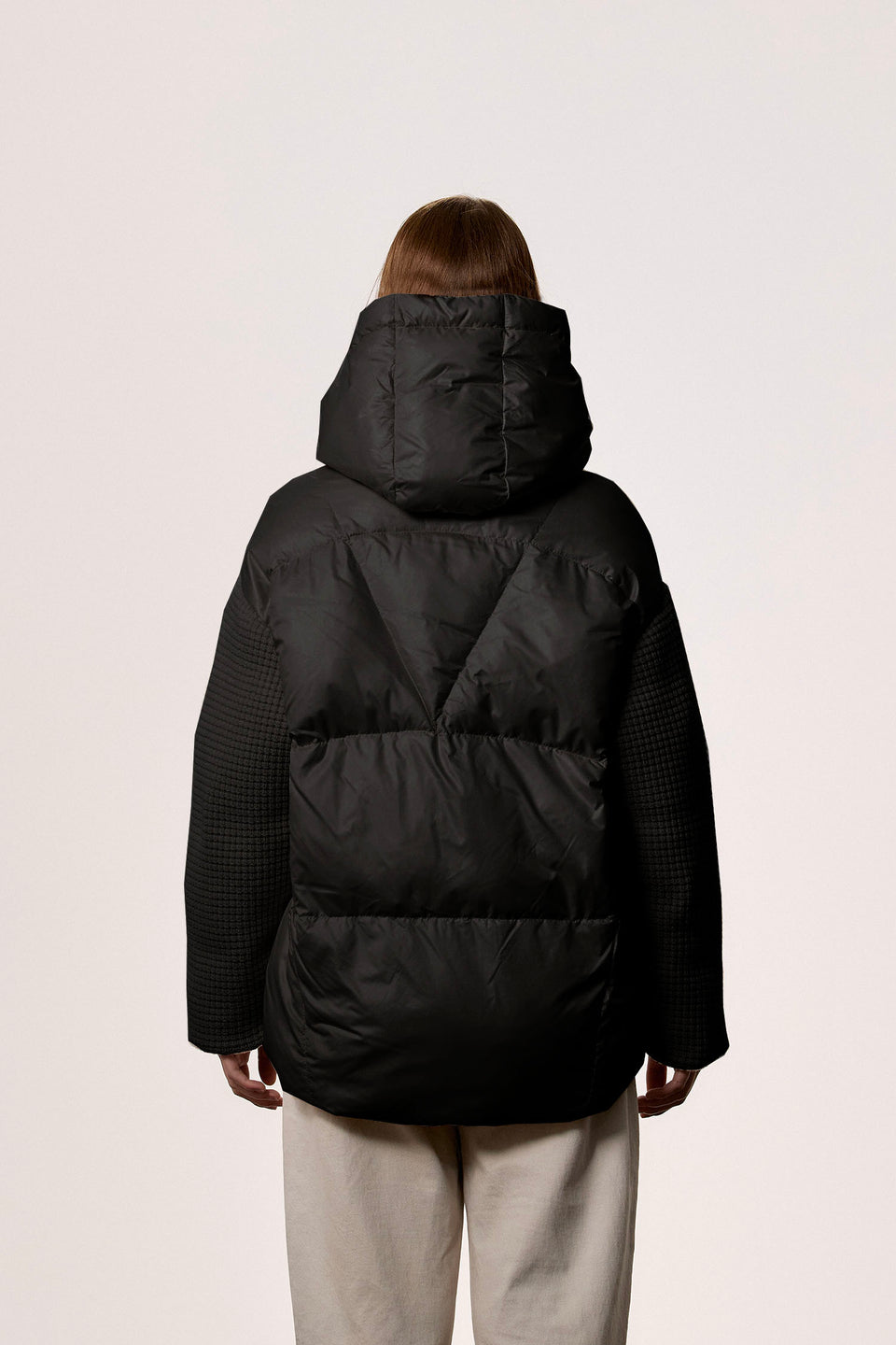 42BD9024 BLACK